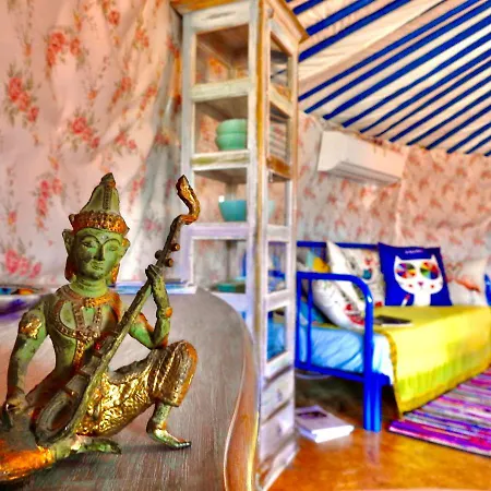 Luxury tent Exclusive Nirvana Yurts Glamping *