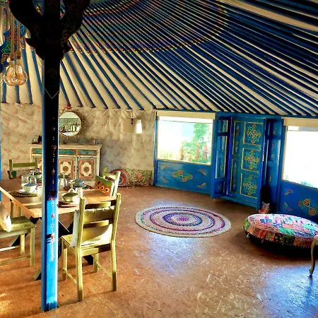 Luxury tent Exclusive Nirvana Yurts Glamping